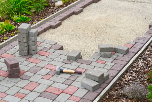 Best Professional Driveway Pavers  in River Heights, UT